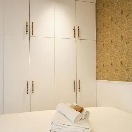 Apartament Magnifique Familial Grand Boulevard-6p Paryż